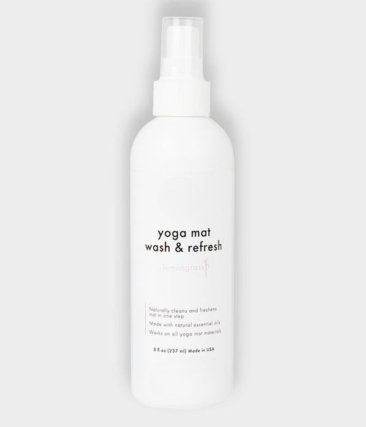 Lavage et rafraîchissement du tapis de yoga