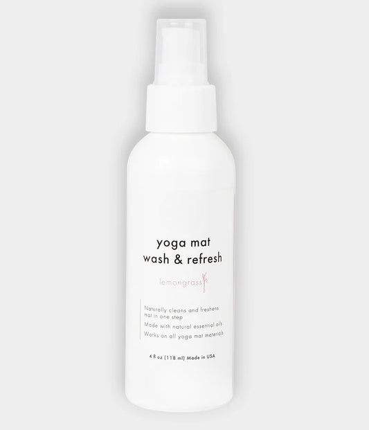Lavage et rafraîchissement du tapis de yoga